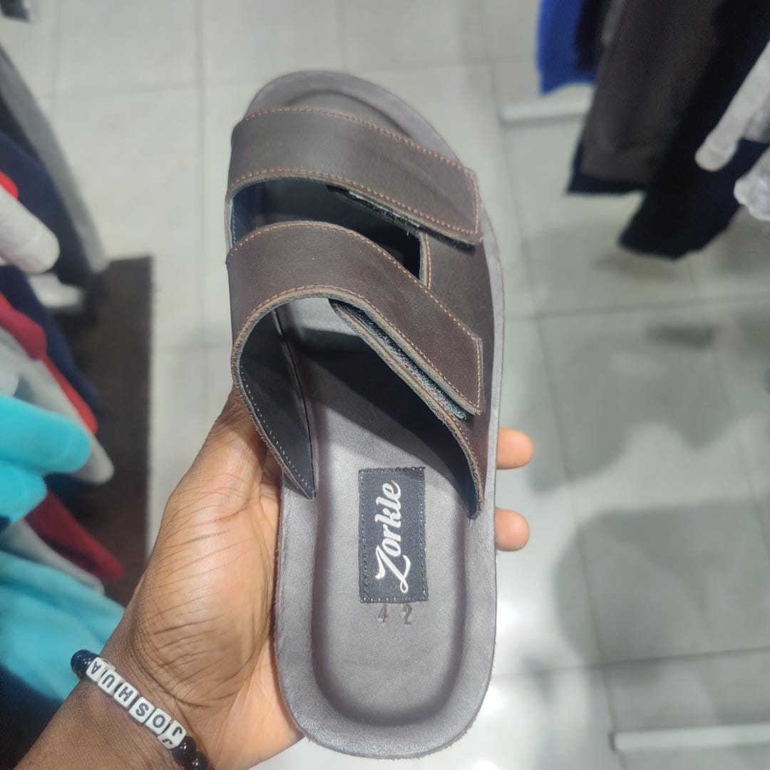 Axel slippers coffee brown