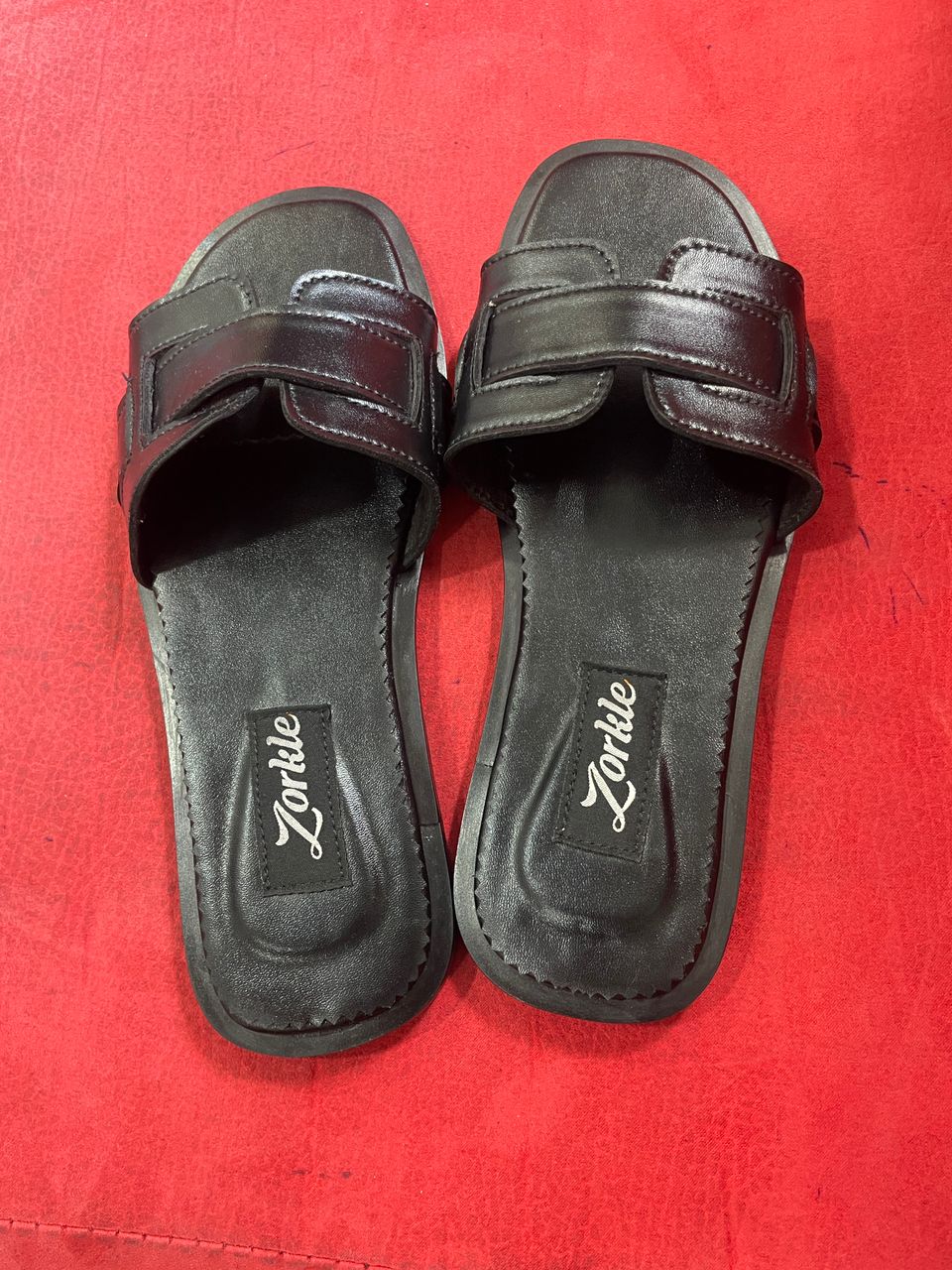 Beth Slippers Black
