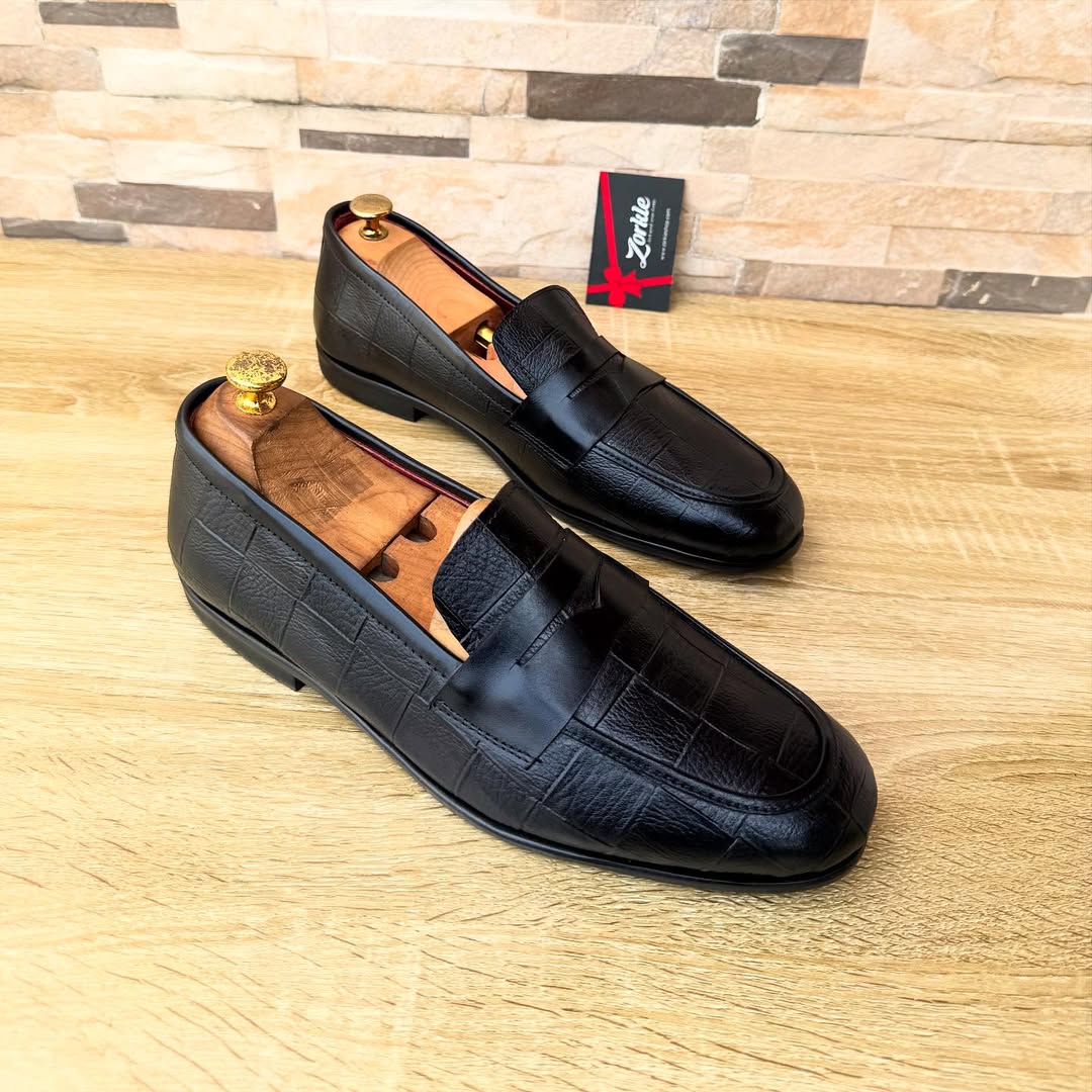 Dart Loafers -black