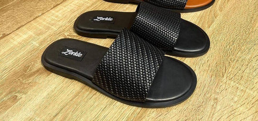 Breek slippers all black