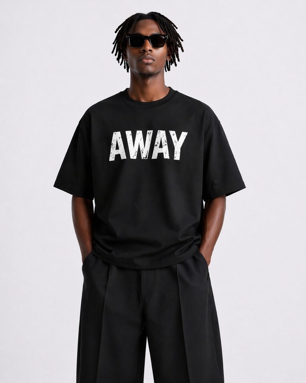 Neir Away Tshirt Black