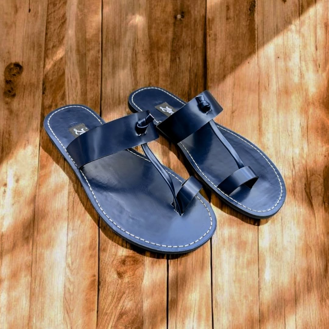 Thong Slippers Navy